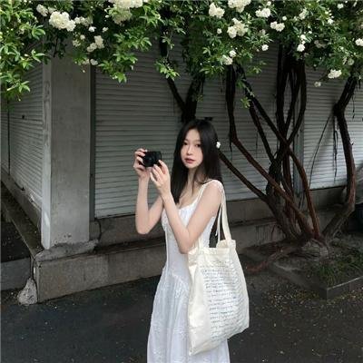 大姐头与小屁孩